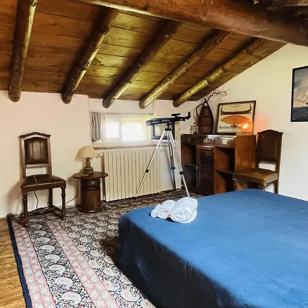 Apartment Cozy Wooden Attic With Panoramic Views Botticino Sera